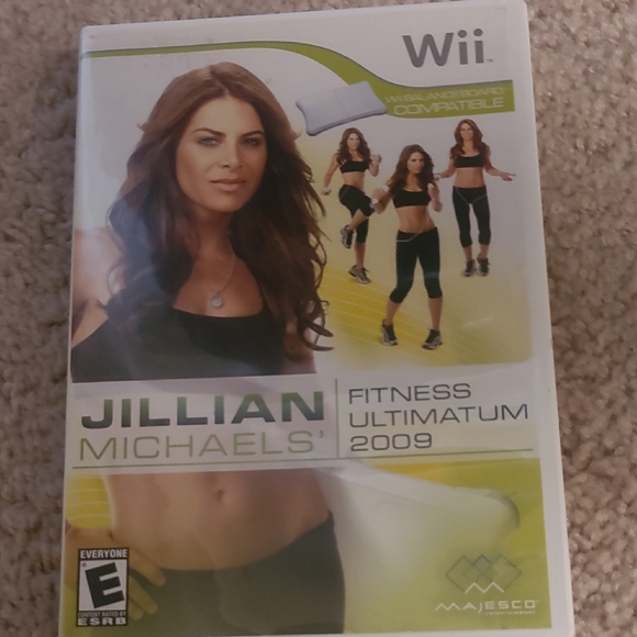 Jillian Michaels Fitness Ultimatum 2009 for Wii - White and Green - Picture 1 of 1